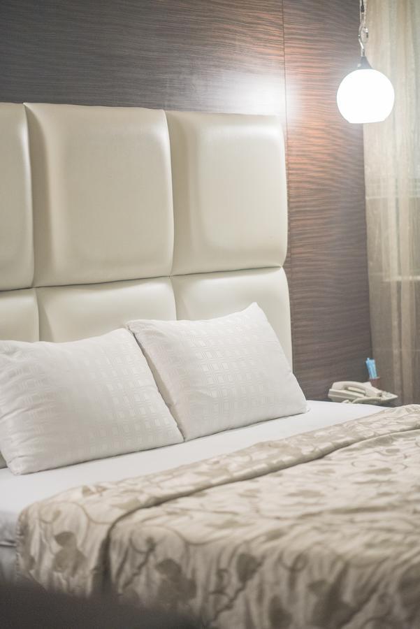 Alexander Motel Cao Hùng Ngoại thất bức ảnh